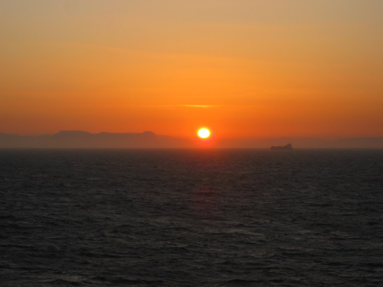 A punto de cruzar las Columnas de Hércules, dejando atrás el viejo Mare Nostrum para adentrarnos en el Mare Tenebrorum.